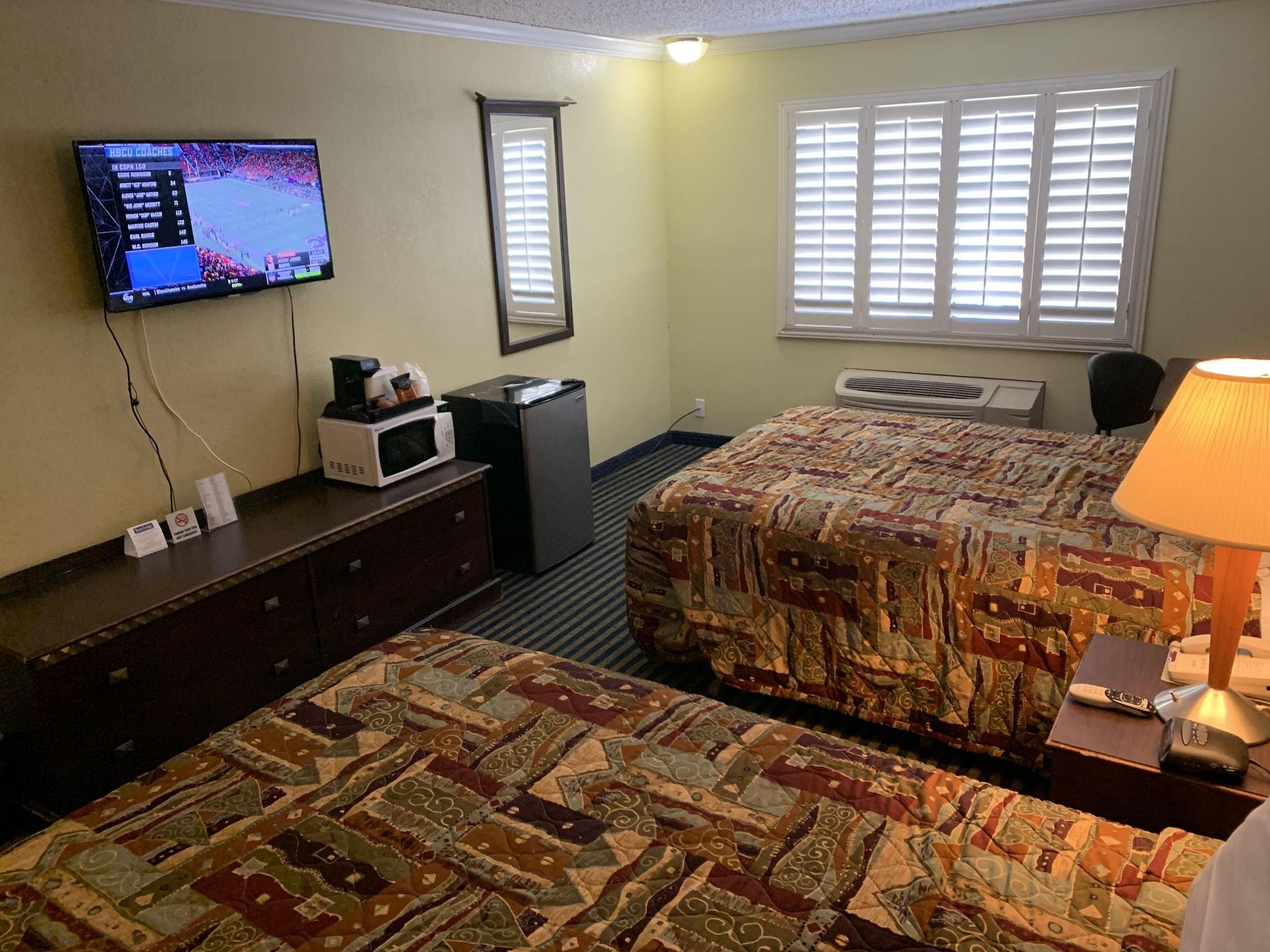 Travelodge By Wyndham Odessa Kültér fotó